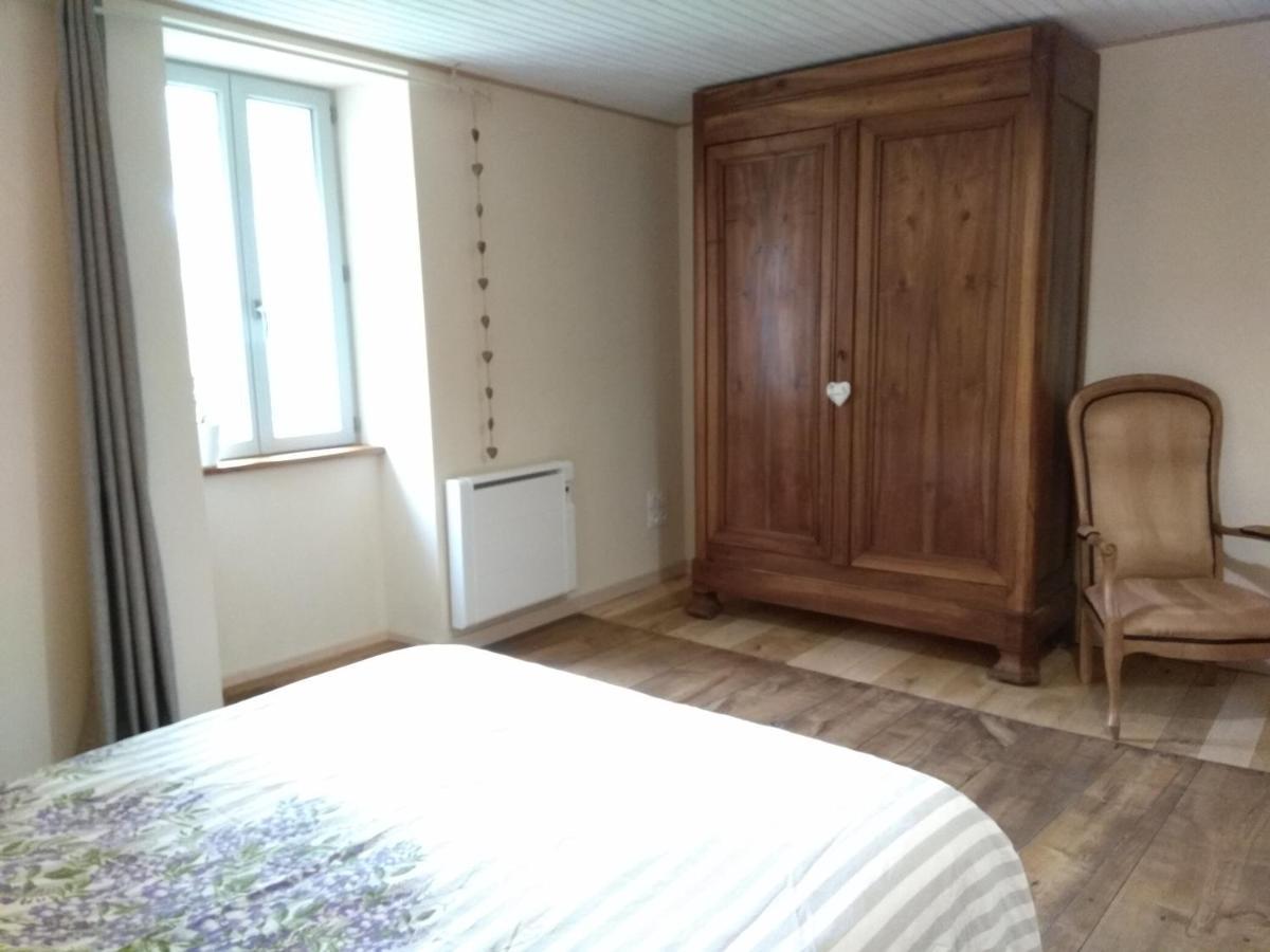 La Ferme Les Mamours La Bastide-l'Eveque Eksteriør billede